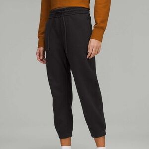 Lululemon Loungeful High-Rise Jogger in Black Size 8 Cotton Blend Fleece comfort